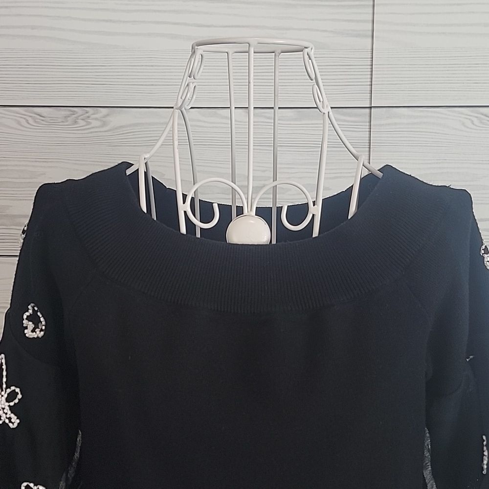 I-N-C pullover sweater black with tulle ruffle sleeves  Size L ( runs small) - Picture 2 of 10